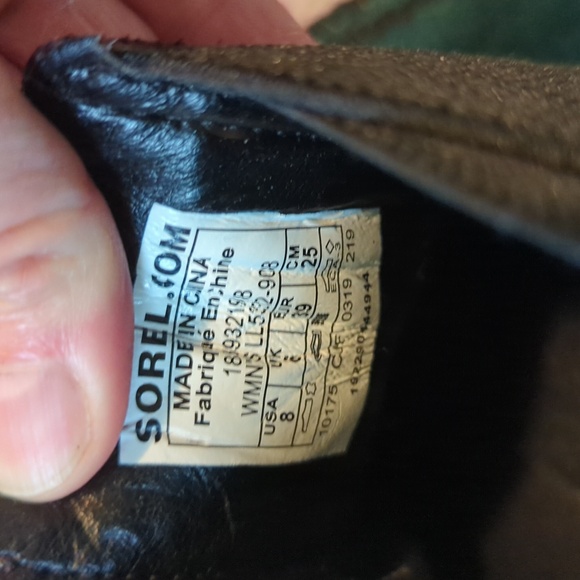 Sorel Addington Chelsea Boot - Picture 6 of 11